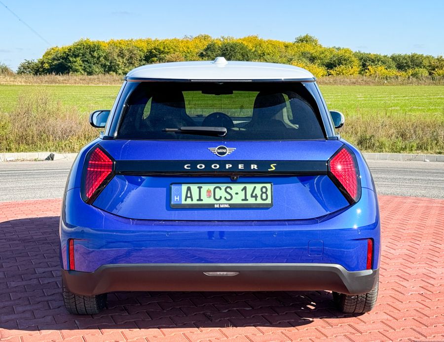 Az elektromos kicsi – Mini Cooper SE - Autó & Motor - MOBILITY - 2024 Mini Cooper SE teszt, 2024 Mini elektromos, Mini Cooper elektromos teszt, Mini Cooper SE teszt,