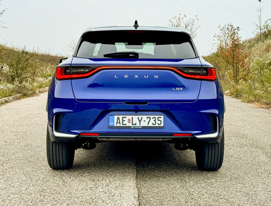 Lexus LBX: A Stílusos Kicsi SUV Nagy Szíve - Autó & Motor - MOBILITY - 