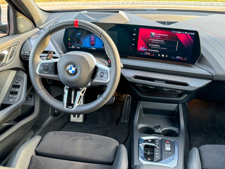 Formálódó jövő – BMW M135 xDrive - Autó & Motor - MOBILITY - 2024 BMW M135 teszt, BMW M1 teszt, BMW M135 teszt, BMW M135 xDrive teszt,