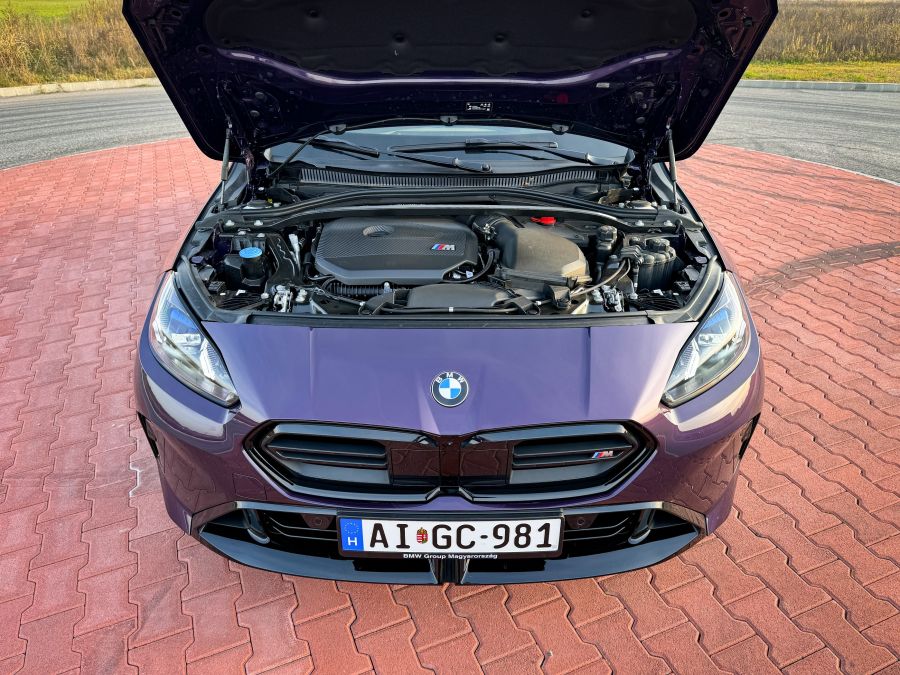 Formálódó jövő – BMW M135 xDrive - Autó & Motor - MOBILITY - 2024 BMW M135 teszt, BMW M1 teszt, BMW M135 teszt, BMW M135 xDrive teszt,