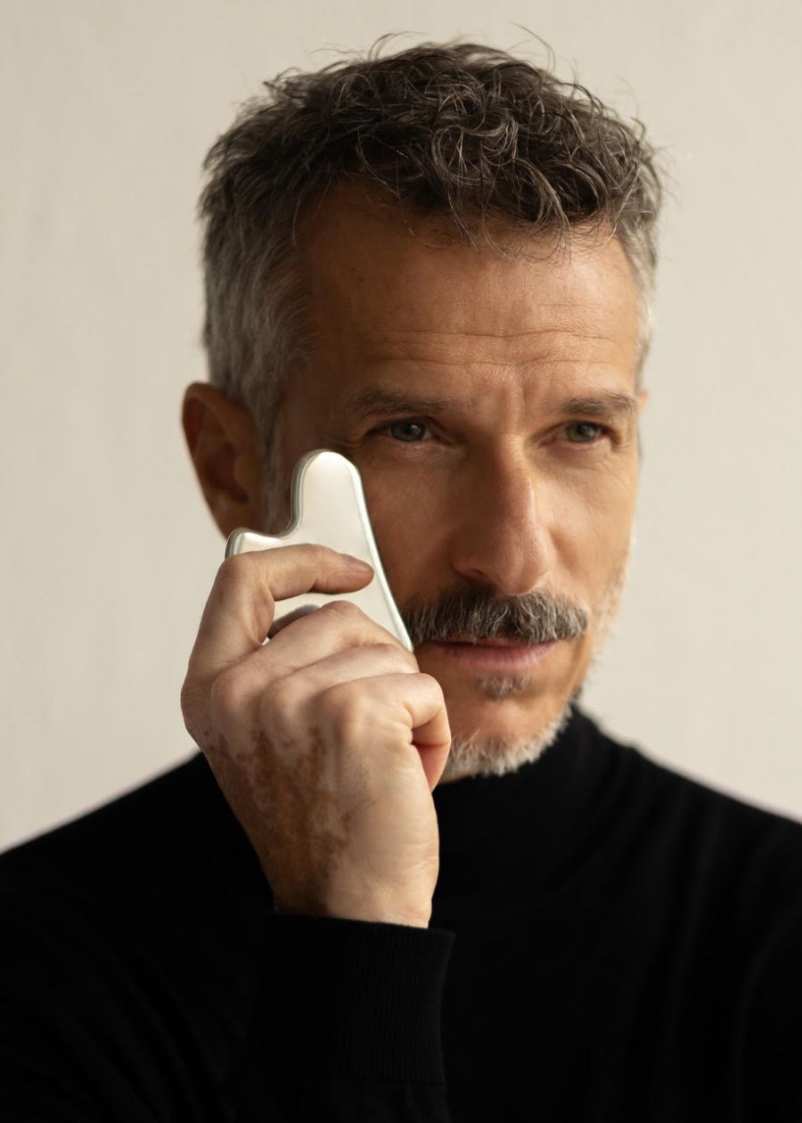 A Selyem titka – Hagyomány, Innováció és Karácsonyi Ajándék, amely Rád vár - Ápolt vagyok - Mindent a testnek - ajándék karácsonyra, arckrém, black friday, black friday 2024, férfi arckrém, férfi bőrápolás, férfiaknak ajándék, selyemkrém,