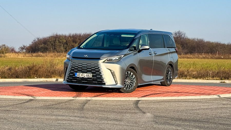 Business class vagy private jet négykeréken? Bemutatkozik a Lexus LM 350h AWD Supreme - Autó & Motor - MOBILITY - lexus, lexus lm, lexus lm 350h, lexus teszt, lexuslm, lexuslm teszt, lexuslm350h, lexuslm350hawd, luxus busz, private jet, 