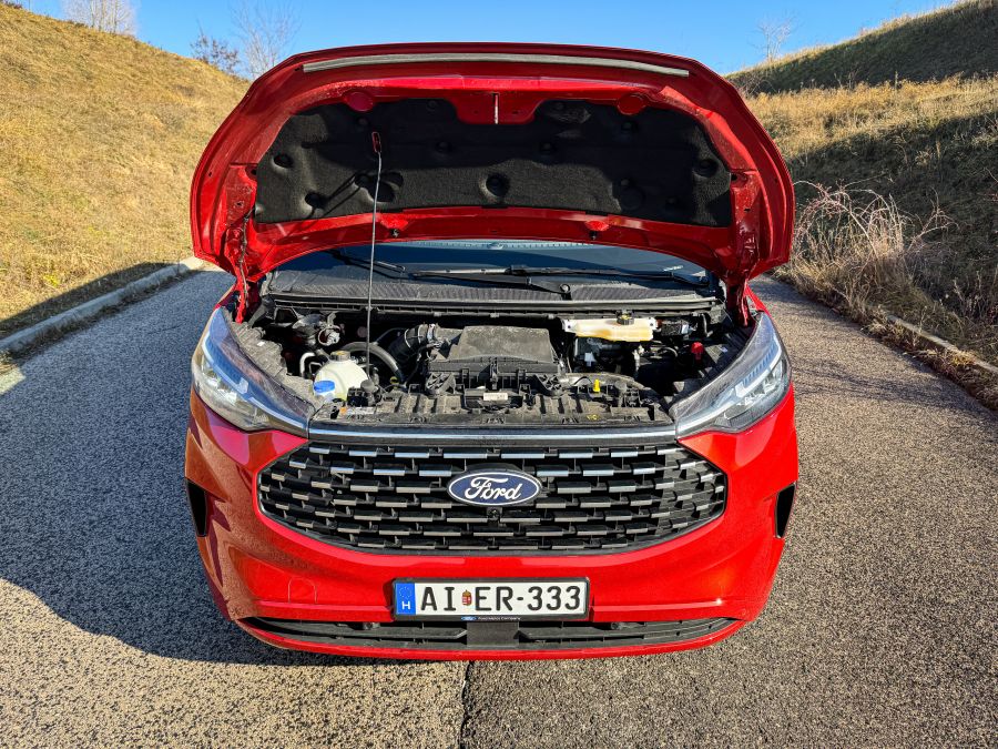 Ne csak SUV-ban gondolkozz – Az Új Ford Tourneo Custom Titanium 2.0TDCi - Autó & Motor - MOBILITY - ford, ford tourneo, ford tourneo custom, ford tourneo teszt, Új Ford Tourneo Custom Titanium 2.0TDCi, 