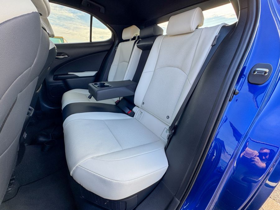 Már nem a legkisebb  -  Lexus UX 300h F Sport - Autó & Motor - MOBILITY - lexus, lexus ux, lexus ux 300, lexus ux 300h, 