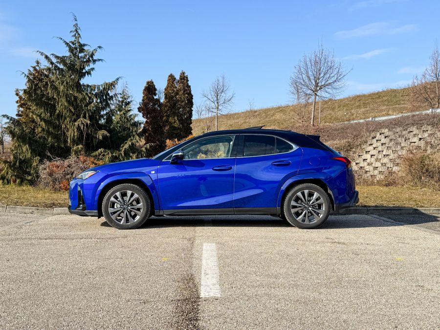 Már nem a legkisebb  -  Lexus UX 300h F Sport - Autó & Motor - MOBILITY - lexus, lexus ux, lexus ux 300, lexus ux 300h, 