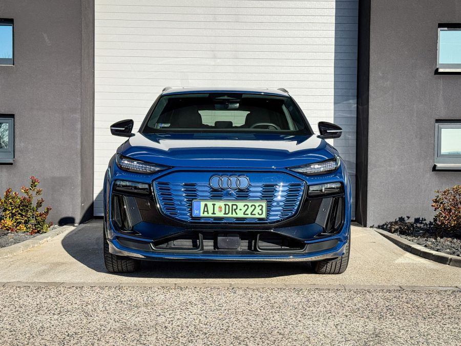 A prémium elektromos autó, amely új szintre emeli a négy karikát - Audi SQ6 E-tron - Autó & Motor - MOBILITY - Audi SQ6 E-tron, Audi teszt,