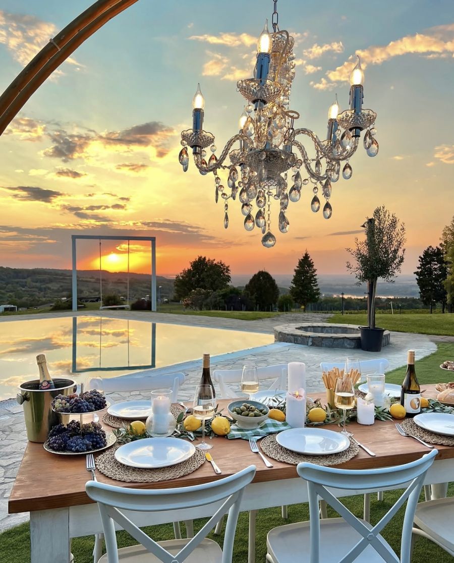 Kell a helyszín- HELLO HILLTOP! -  -  - bor, borászat, gasztro, hétvégi programok, hilltop, hilltop borbirtok, neszmély, szállás,