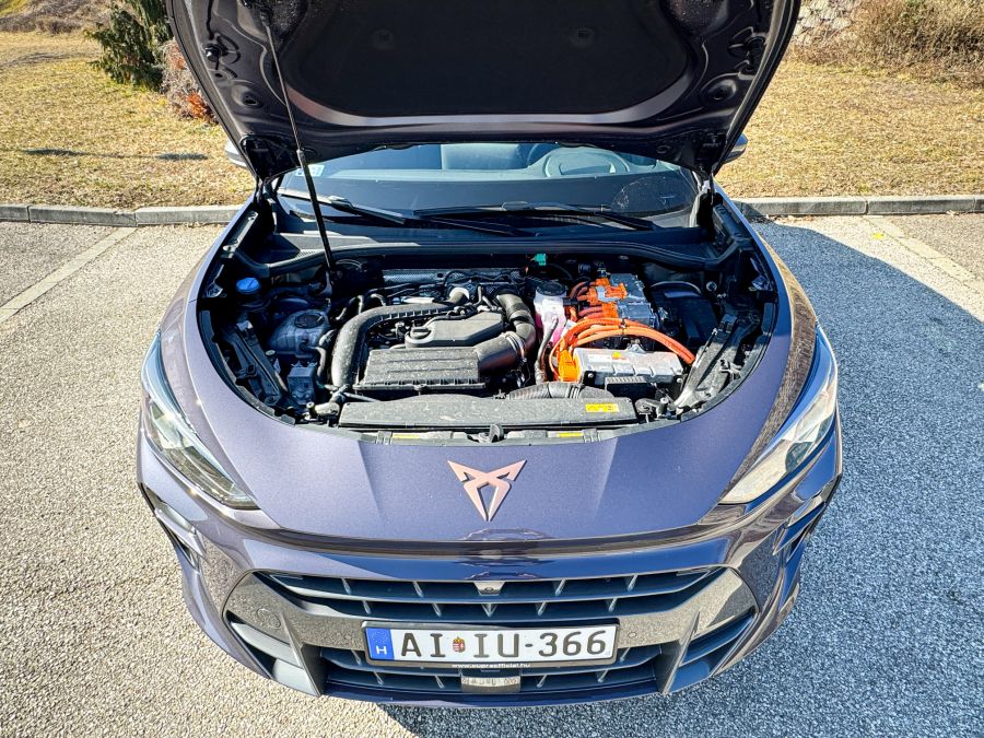 Zöld Rendszám Nélkül - Cupra Terramar Plugin-Hybrid - Autó & Motor - MOBILITY - cupra, cupra terramar, cupra terramar phev, 