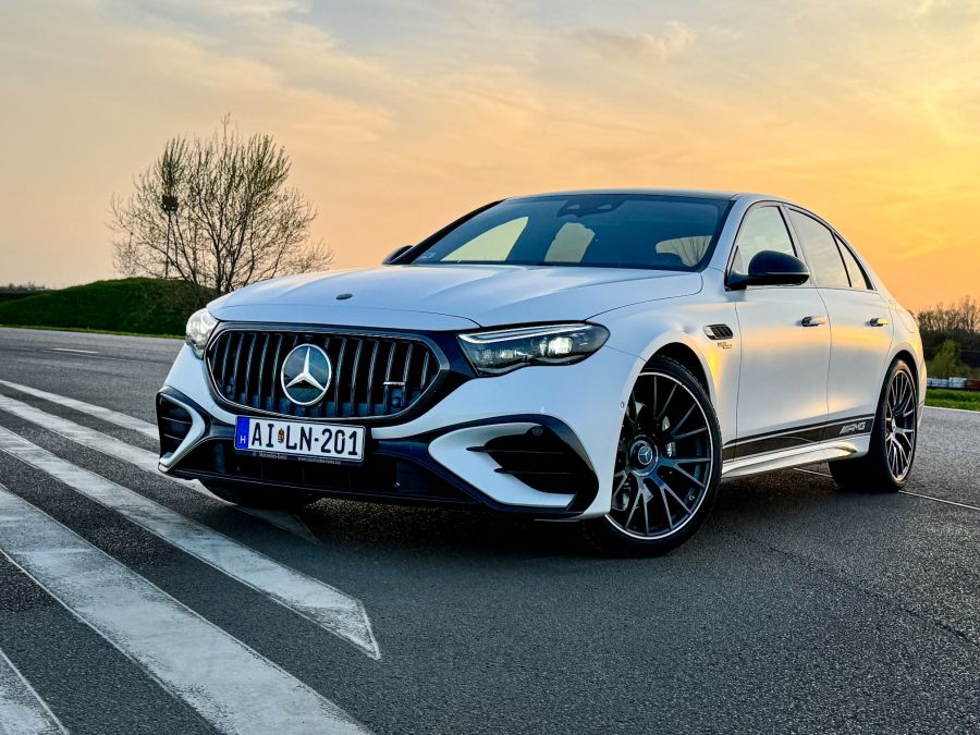 Kívánság halmazok legjobb metszete - Mercedes AMG  E 53 Turbo Hybrid Edition 1 - Autó & Motor - MOBILITY - amg e53 edition 1, mercedes, mercedes amg, mercedes amg e53, mercedes benz, teszt, 