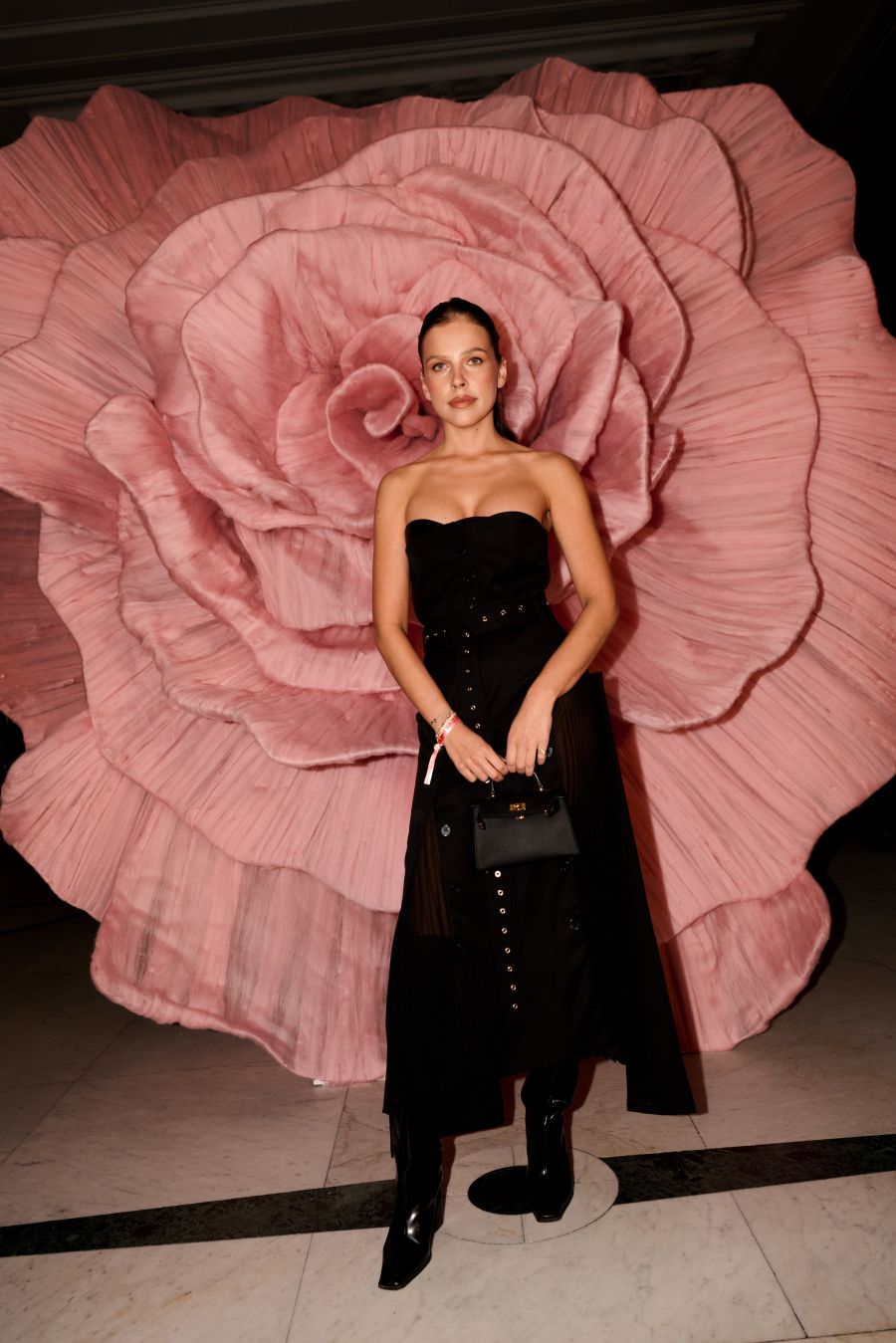 Szláv kulturális pillanatokkal és a nőiesség szellemével ünnepelték Varsóban a Magda Butrym H&M kollaborációt - STYLENEWS -  - divat, divathírek, h%26m, Magda Butrym, 