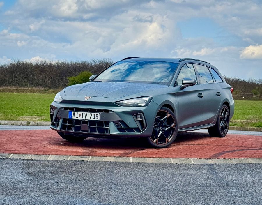 Sportos Dinamika Fenntartható Megoldásokkal - Cupra Leon Kombi VZ 1.5 TSI DSG pHEV - Autó & Motor - MOBILITY - Cupra, cupra leon, cupra leon kombi vz, cupra leon phev, cupra leon phev teszt, 