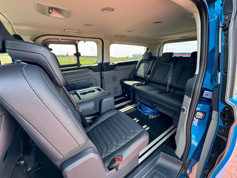Amikor igazán nagyban utazol! – Ford Tourneo Custom BEV - Autó & Motor - MOBILITY - ford, ford tourneo, ford tourneo custom, ford tourneo custom electric, 