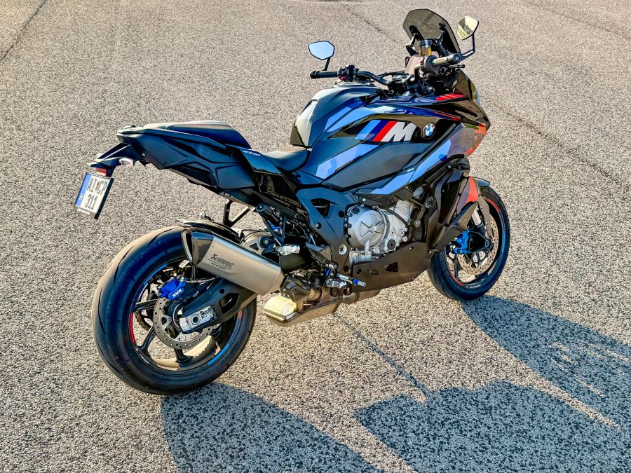 Ez már mindennek a teteje! – BMW M 1000 XR teszt - Autó & Motor - MOBILITY - bmw, bmw m1000xr, bmw m1000xr teszt, 