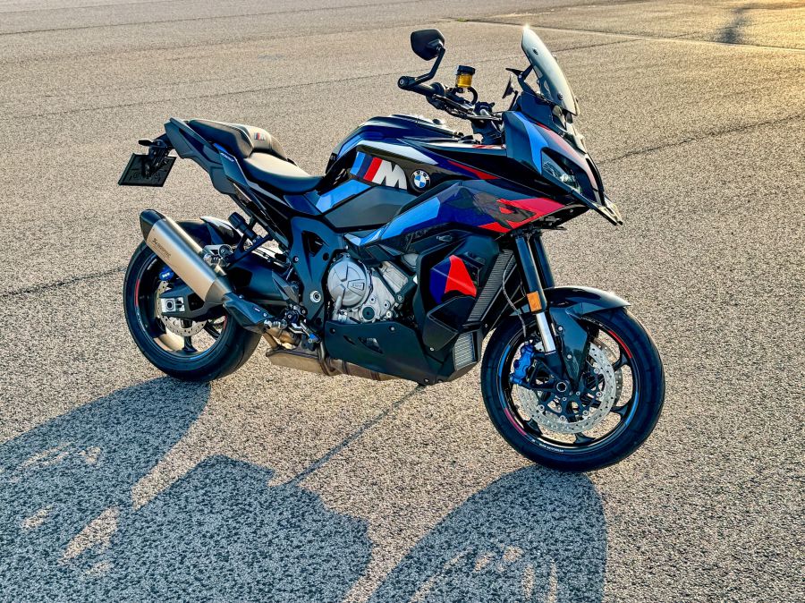 Ez már mindennek a teteje! – BMW M 1000 XR teszt - Autó & Motor - MOBILITY - bmw, bmw m1000xr, bmw m1000xr teszt, 