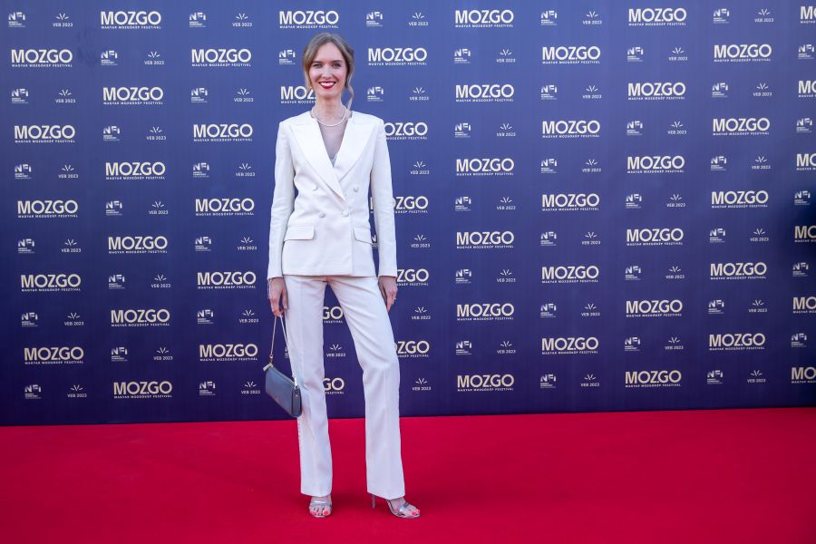 A hazai tervezők kreációiban tündököltek a sztárok és a filmesek Magyar Mozgókép Díjak gáláján - Kikapcsoló - STYLENEWS - 