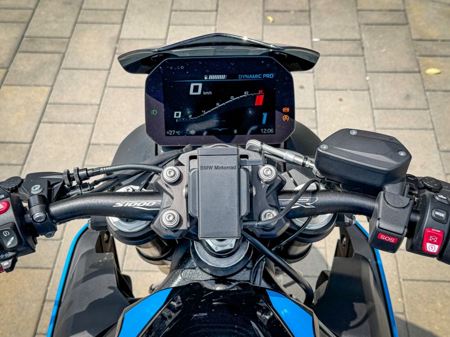 Az első lépcsőfok is magas az 1000-es BMW-k világában: 2025-ös BMW S1000R - Autó & Motor - MOBILITY - BMW, BMW-S1000R, S1000R, 