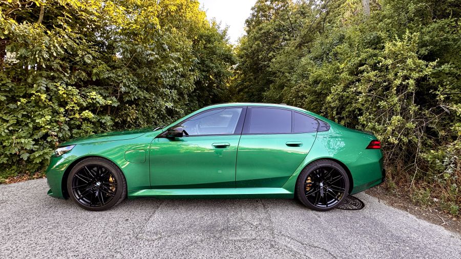 Szinte tökéletes, mégis M, mint megosztó – BMW M5 - Autó & Motor - MOBILITY - 2025 BMW M5 teszt, BMW M5, M5 teszt, 