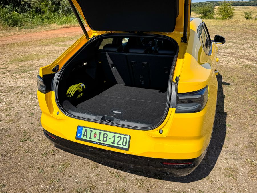 A legenda újjászületése, másképp – Az új Ford Capri - Autó & Motor - MOBILITY - Ford, ford capri, ford capri teszt, 