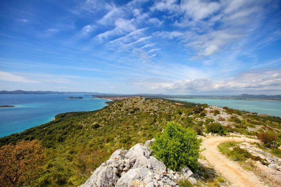 Horvátország titkos arca – 6 természeti csoda a tengerparton túl - STYLELIFE - Utazás - Horvátország  utazás, Plitvicei-tavak, természeti csoda, Vrana-tó, 