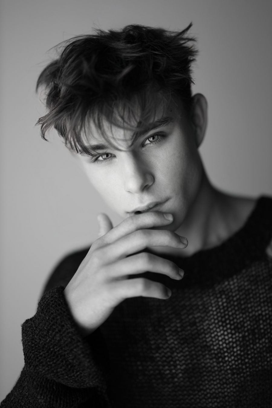 Több mint 70 ezren látták már – ismerd meg Lukács Bálintot, a 15 éves modellt Csornáról - STYLENEWS -  - fotómodell, Lukács Bálint, MTAphoto stúdió, 