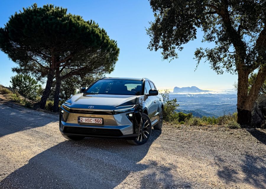 Elektromos forradalom a Gibraltár árnyékában - Dél-Andalúz kaland az új Toyota bZ4X-szel - Autó & Motor - MOBILITY - toyota, toyota bz4x, új toyota, új toyota bz4x, 