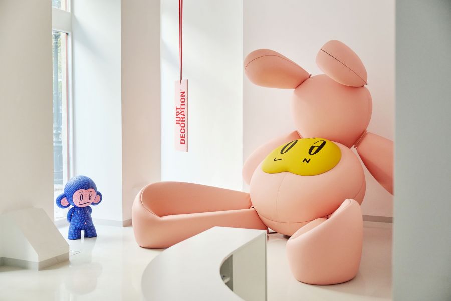 Szelfi, design, magány: a modern emberekről szól kissmiklos legújabb kiállítása - STYLENEWS -  - 