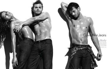 Eva Mendes és a Calvin Klein - Divathírek -  - Calvin Klein, divat, divatház, Eva Mendes, 