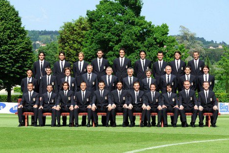 Új Dolce & Gabbana designok az A.C. Milannak - Divathírek -  - Dolce,