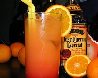 Tequila Sunrise -  -  - koktél, tequila, Tequila Sunrise,