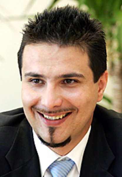 A miniszterelnök-jelöltek és az ő ruháik - Divathírek -  - Bokros Lajos, Mesterházy Attila, miniszterelnök-jelölt, Orbán Viktor, Vona Gábor,