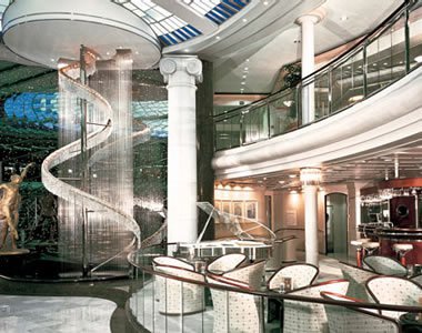 Luxusutak óceánjárókon -  -  - luxusutak, óceánjárókon, pihenés, tengeren, utazás, 