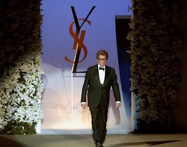 Yves Saint Laurent - XX. század egyik legzseniálisabb divattervezője -  -  - divattörténet, életrajza, francia divattervező, Yves Saint Laurent,