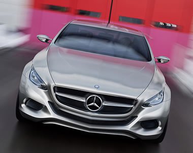 Mercedes F800 -  -  - genfi autószalon, mercedesz f800 style, 