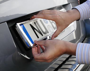 CarSign - Rendszámtáblatartó nemesacélból -  -  - Carsign, ferrari, jaguár, maybach, nemesacél rendszám keret, oltimer autó, rendszámkeret, 