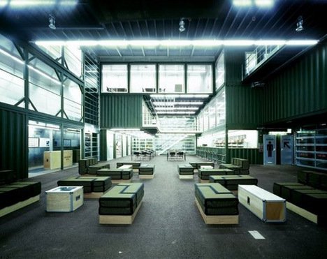 Kultúrház 28 konténerből - Platoon Kunsthalle - Otthon & Design -  - 