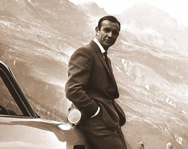 Elárverezik James Bond híres Aston Martinját -  -  - árverezés, aston martin, james bond, tűzgolyó, 