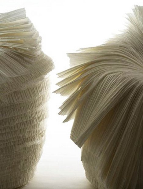 Réteges designfotel az ágy, asztal, tévé ajánlásával -  -  - 2010, ágy asztal tv, lakberendezés, papírfotel, 