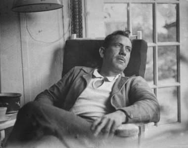 Elárverezik John Steinbeck személyes tárgyait -  -  - 2010, árverés, John Steinbeck, könyv, 