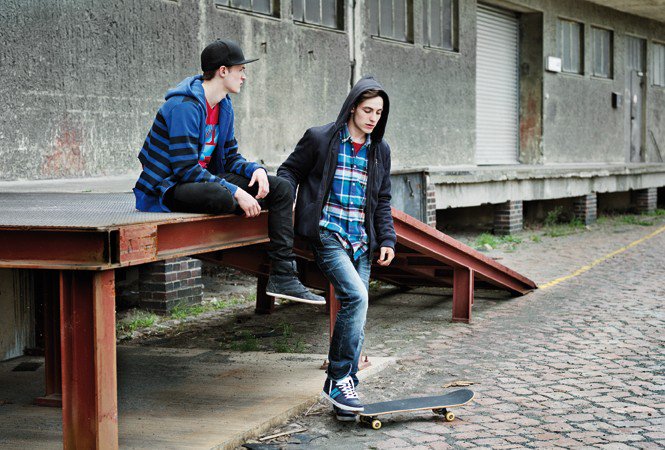 New Yorker  2011 tél - fishbone - Divathírek -  - 