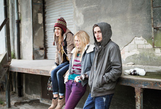 New Yorker  2011 tél - fishbone - Divathírek -  - 