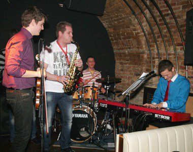 Interjú: Ezer fok, és stenk!!!  - A Peet Project Rorschachban… -  -  - jazz, Peet Project, Rorschach, smooth jazz, zene, 