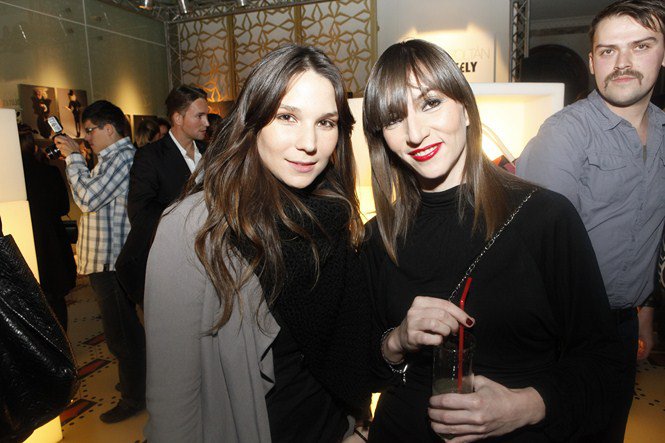 A Pinko exkluzív kollekciója - Divathírek -  - Absolut Vodka, földszínek, karácsonyi kollekció, kötött, műszőrme, Pinko,