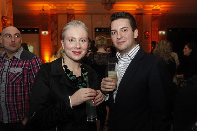 A Pinko exkluzív kollekciója - Divathírek -  - Absolut Vodka, földszínek, karácsonyi kollekció, kötött, műszőrme, Pinko,