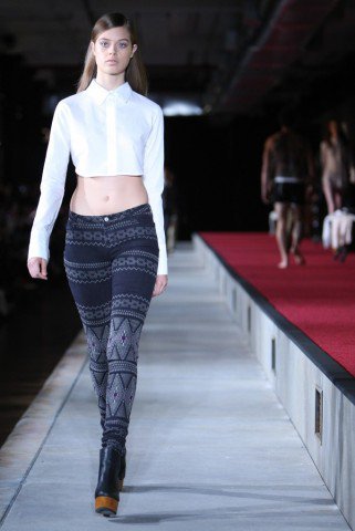 Szűkülő bányászgatya - Divathírek -  - bootcut, Levi's, New York-i Divathét, 