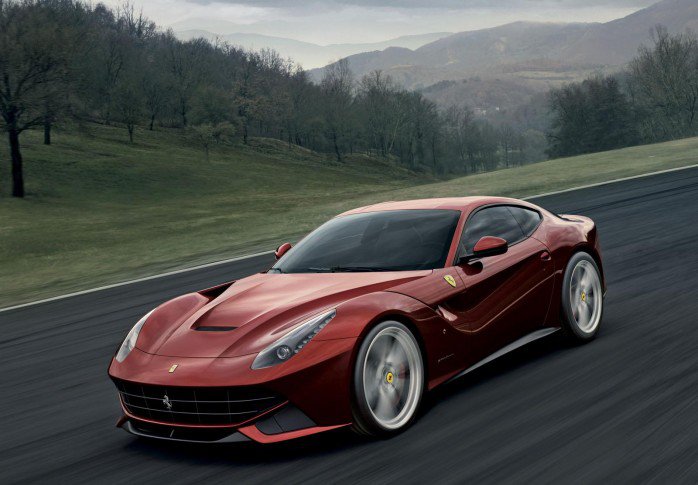 Videón gyilkolják a Ferrari újdonságát - Autó & Motor -  - F12, Ferrari, Videó, 