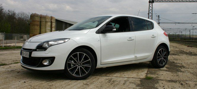Menetpróba: Új Renault Megane 1.6 dCi – Mosolyogva is lehet spórolni - Autó & Motor -  - Menetpróba, Új Renault Megane 1.6 dCi,