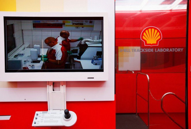 Megtankoltunk egy F1-es Ferrarit - Autó & Motor -  - Alonso, Ferrari, Formula 1, Shell,