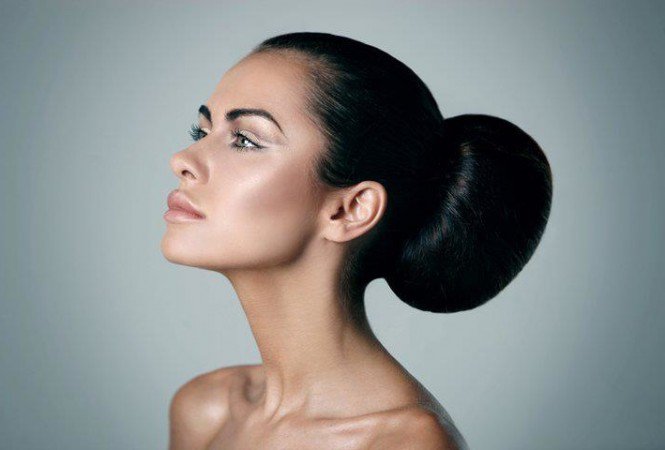 Toronyóra lánccal... -  -  - dísz, fátyol, frizura, haj, Menyasszonyi, rövid, virág,