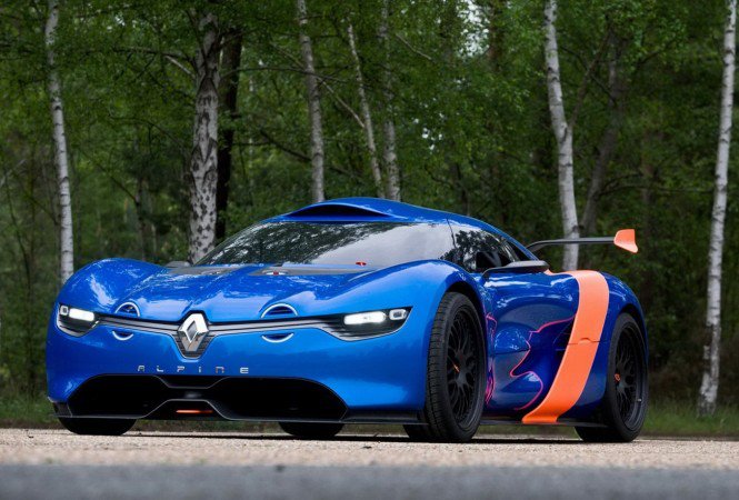 400 lóerővel ünnepel a Renault - Autó & Motor -  - lóerő, Renault, sportautó, teljesítmény,