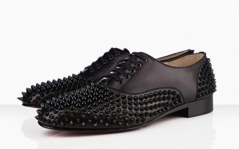 Louboutin már nekünk is - Divathírek -  - cipő, Loboutin, reklám spot, 